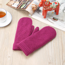 Load image into Gallery viewer, Winter Plush Fleece Lined Chevron Knit Mittens