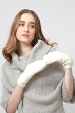 Load image into Gallery viewer, Winter Plush Fleece Lined Cable Knit Mitten