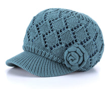Load image into Gallery viewer, Women's Winter Fleece Lined Dimaond Knit Cap