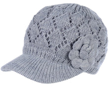 Load image into Gallery viewer, Women's Winter Fleece Lined Dimaond Knit Cap